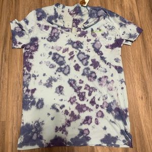 Victoria’s Secret PINK tie-dye V-neck shirt NWT size medium